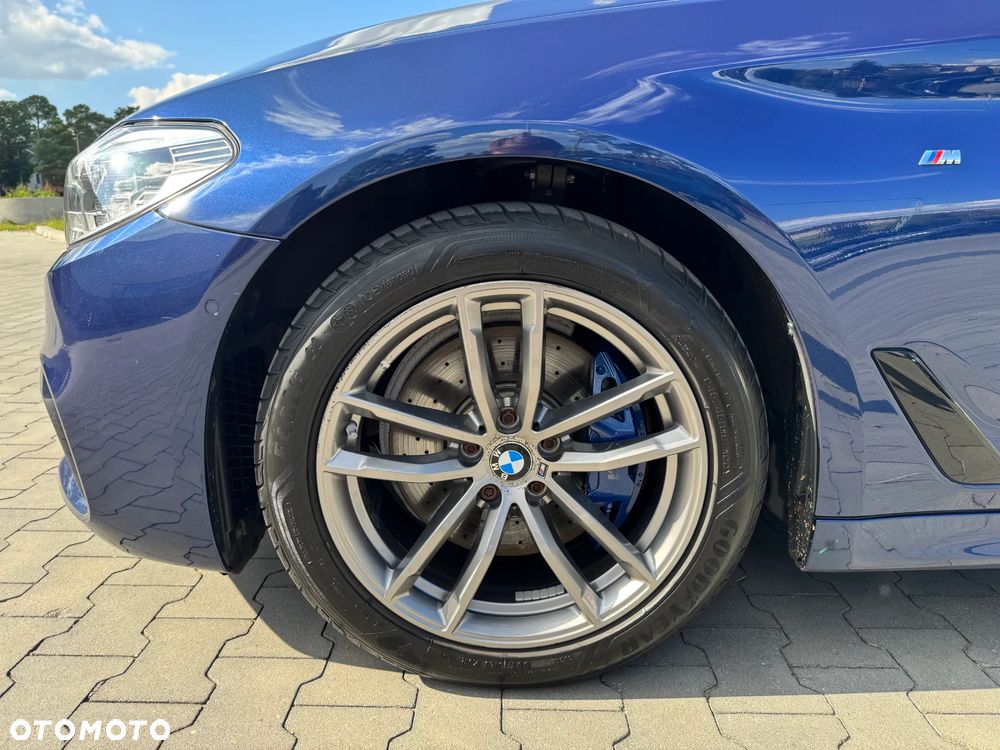 BMW Seria 5 530i xDrive - 10