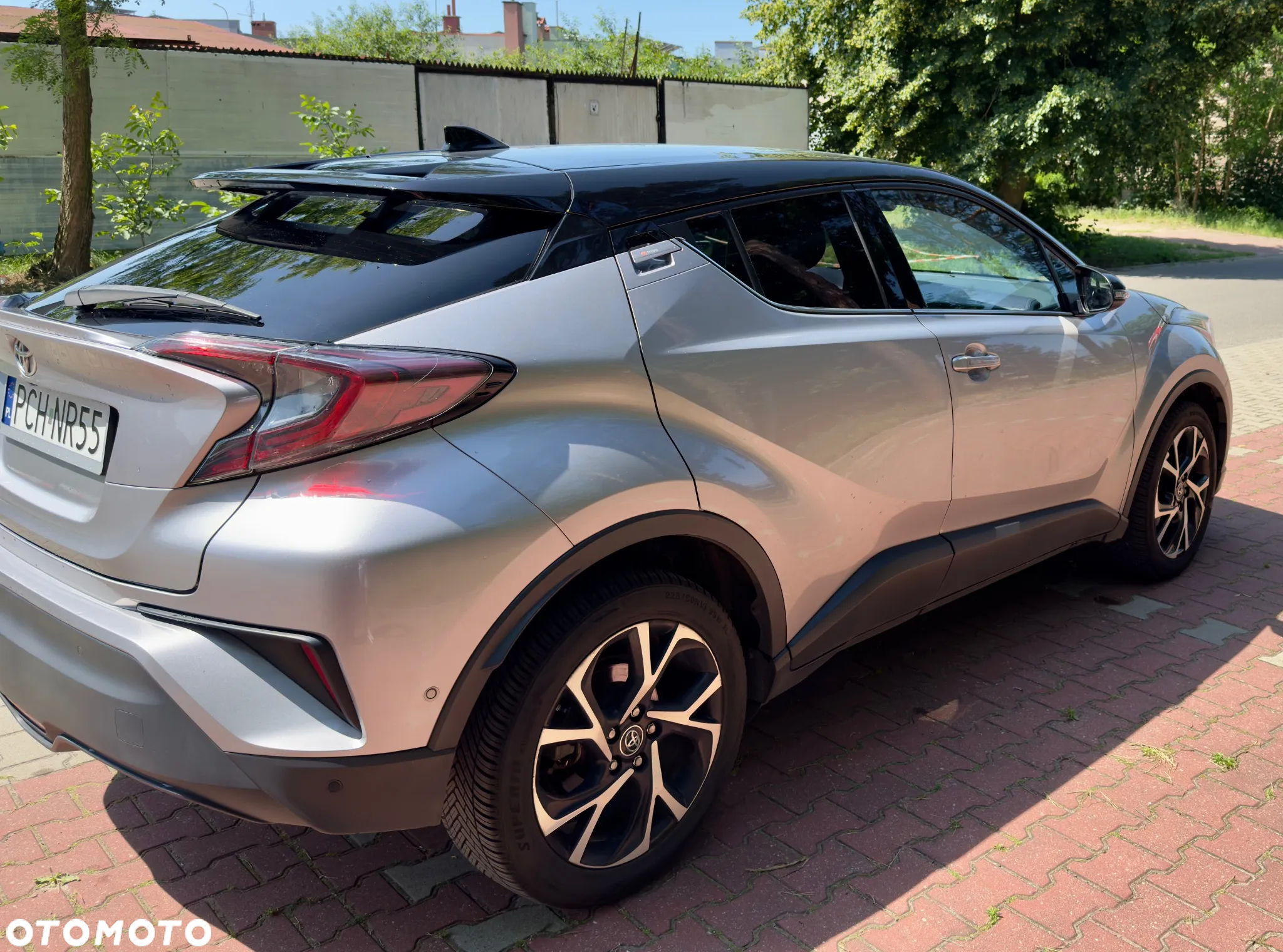 Toyota C-HR 1.2 T Active - 4