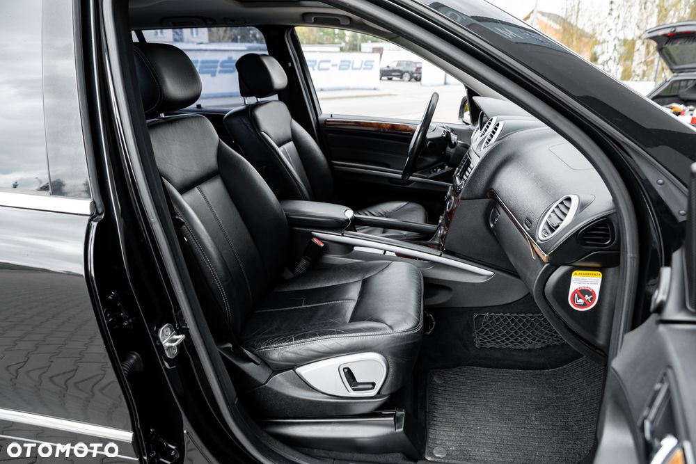 Mercedes-Benz GL 320 CDI 4Matic 7G-TRONIC - 22