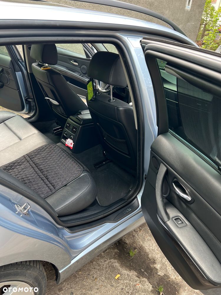 BMW Seria 3 - 24