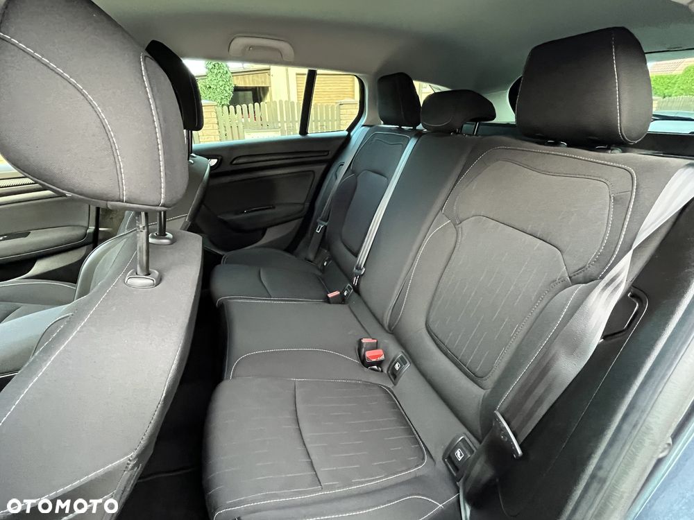 Renault Megane ENERGY TCe 130 LIMITED - 8