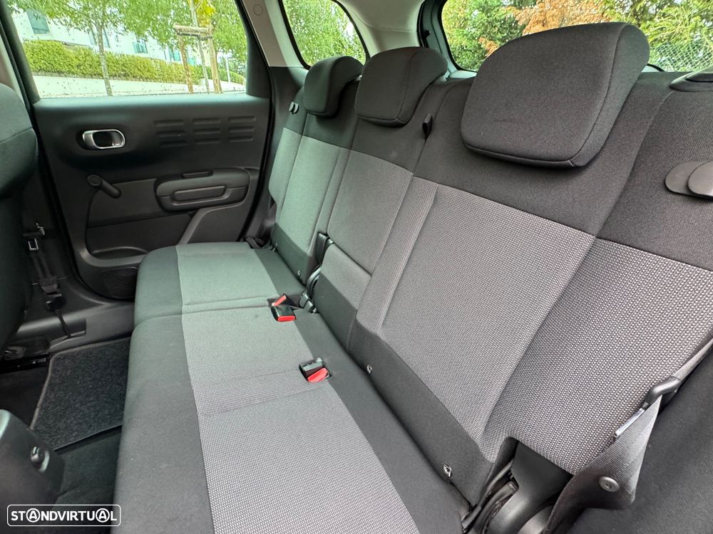 Citroën C3 Aircross 1.6 BlueHDi Shine S&S - 11