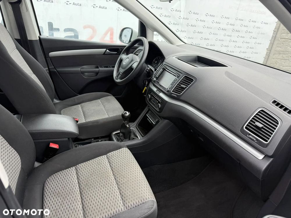 Volkswagen Sharan - 16