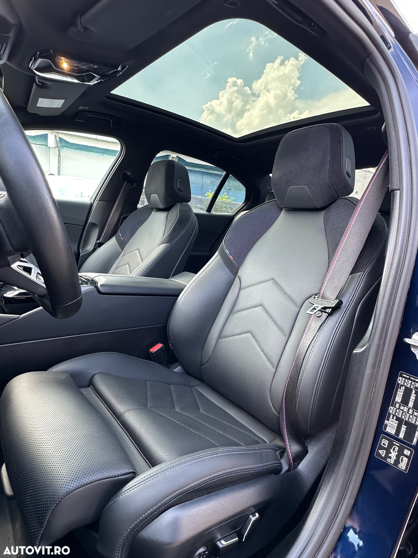 BMW Seria 5 520d xDrive AT MHEV - 13