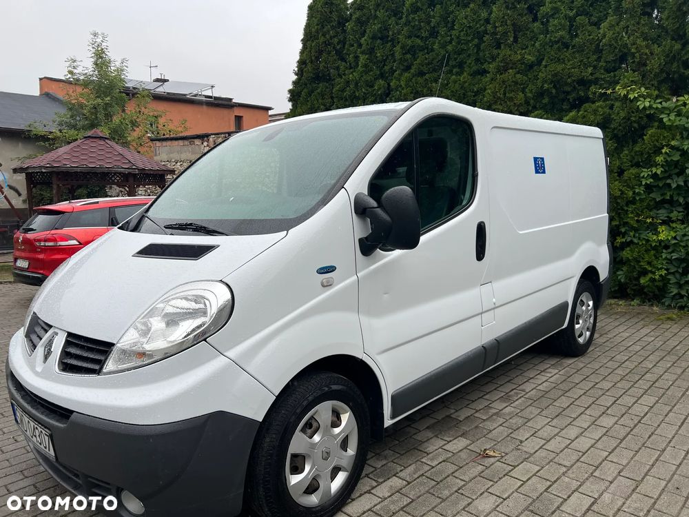 Renault Trafic - 2