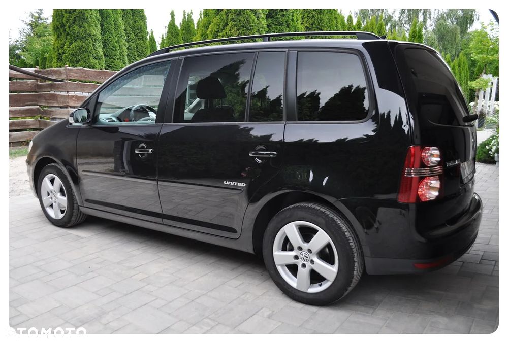 Volkswagen Touran 1.6 United - 11