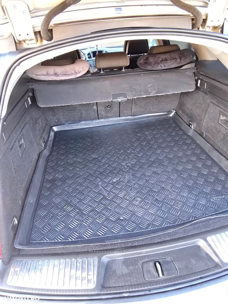 Opel Insignia 2.0 CDTI Automatik - 8