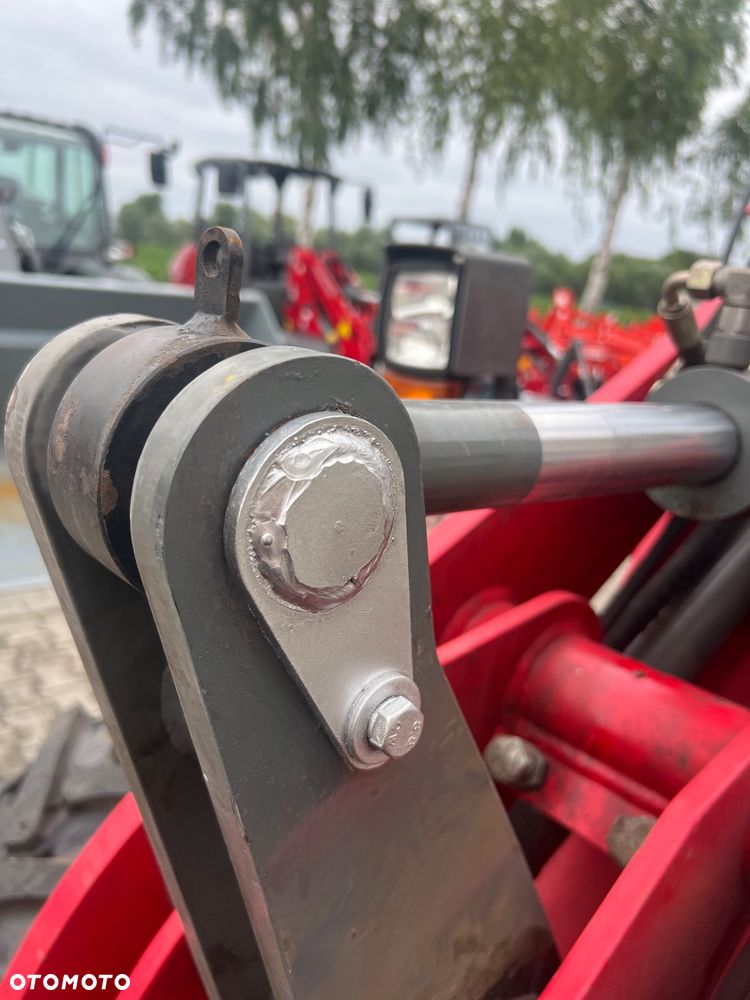 Weidemann 2070 CX80 - 10