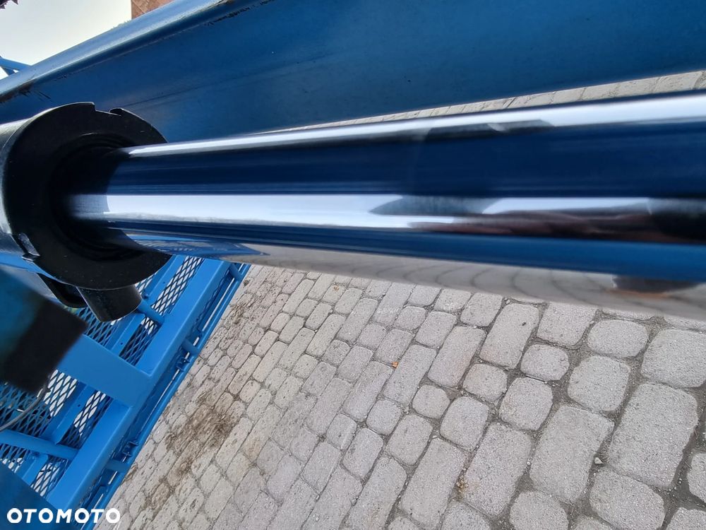 Genie S-45 Zwyżka Podnośnik Teleskopowy terenowy 4x4 wysokość 16 m Silnik DEUTZ jak Nowa IMPORT NORWEGIA 2009r Spalinowo- elektryczna Zadbana. Zero luzów wycieków! Okazja! 2 x Sterowanie maszyną góra i dół - 10