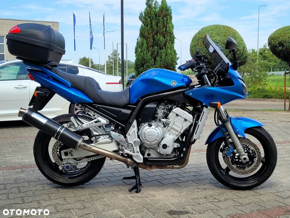 Yamaha FZS - 3