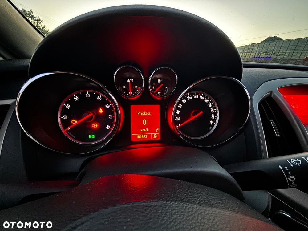 Opel Astra 1.6 - 15
