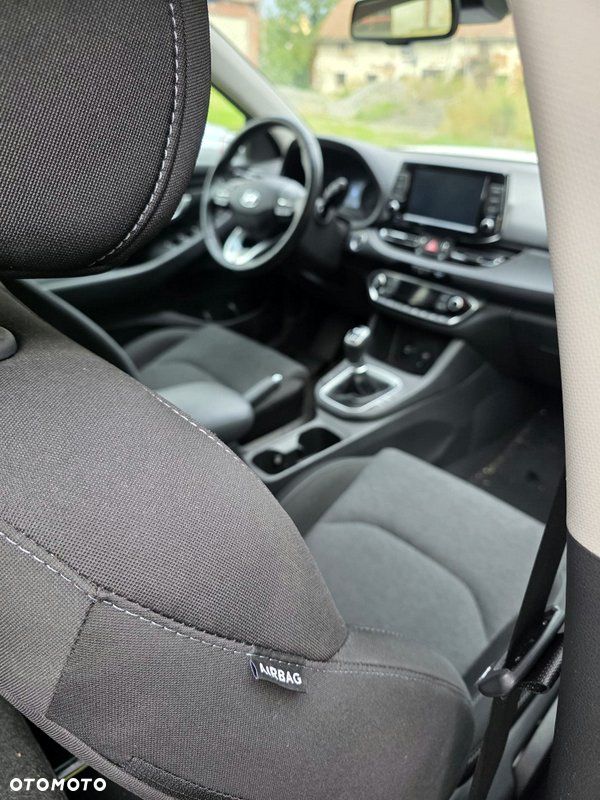 Hyundai i30 1.0 T-GDI Smart - 9
