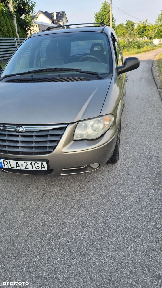 Chrysler Voyager 2.4 SE - 3