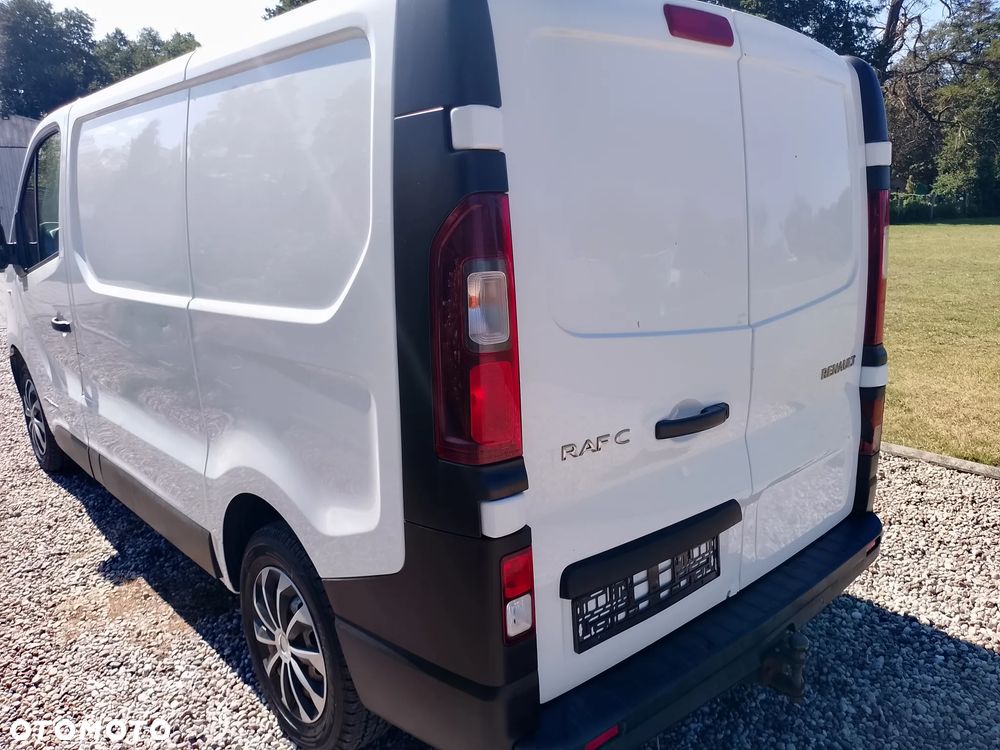 Renault Trafic - 19
