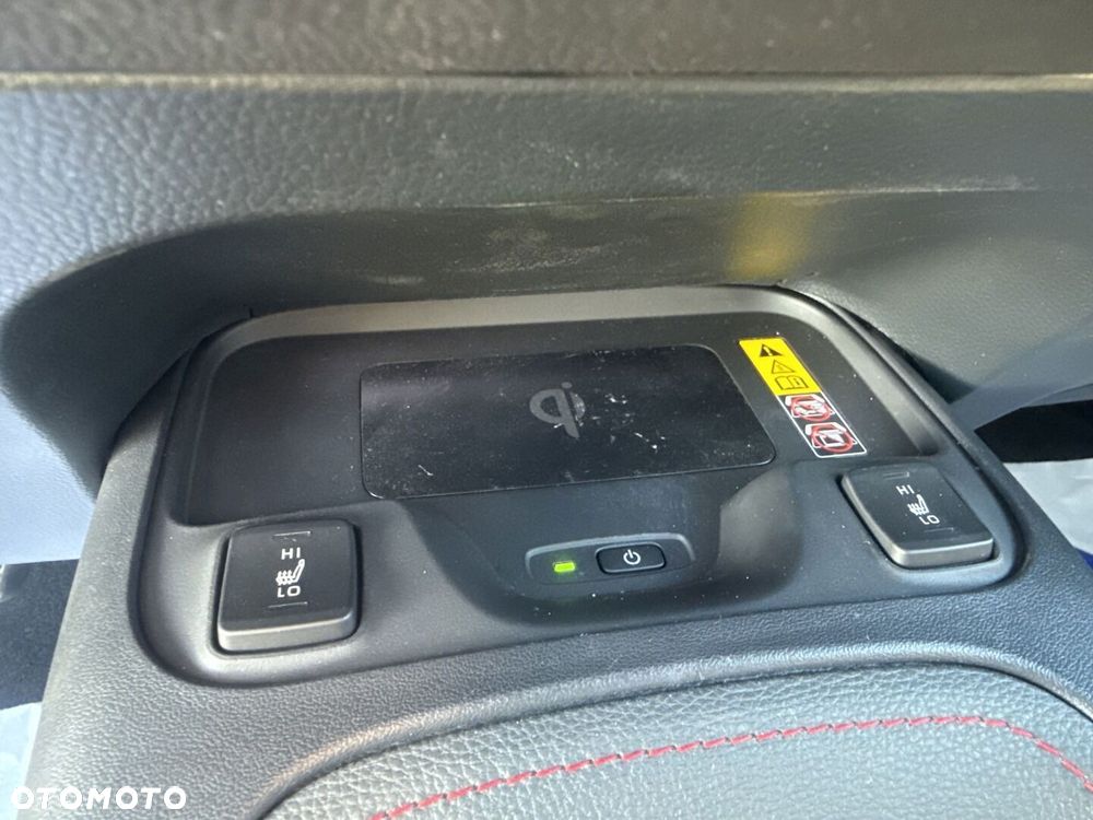 Toyota Corolla 1.8 Hybrid GR Sport - 23