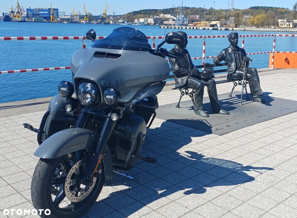 Harley-Davidson Touring Ultra Limited - 3