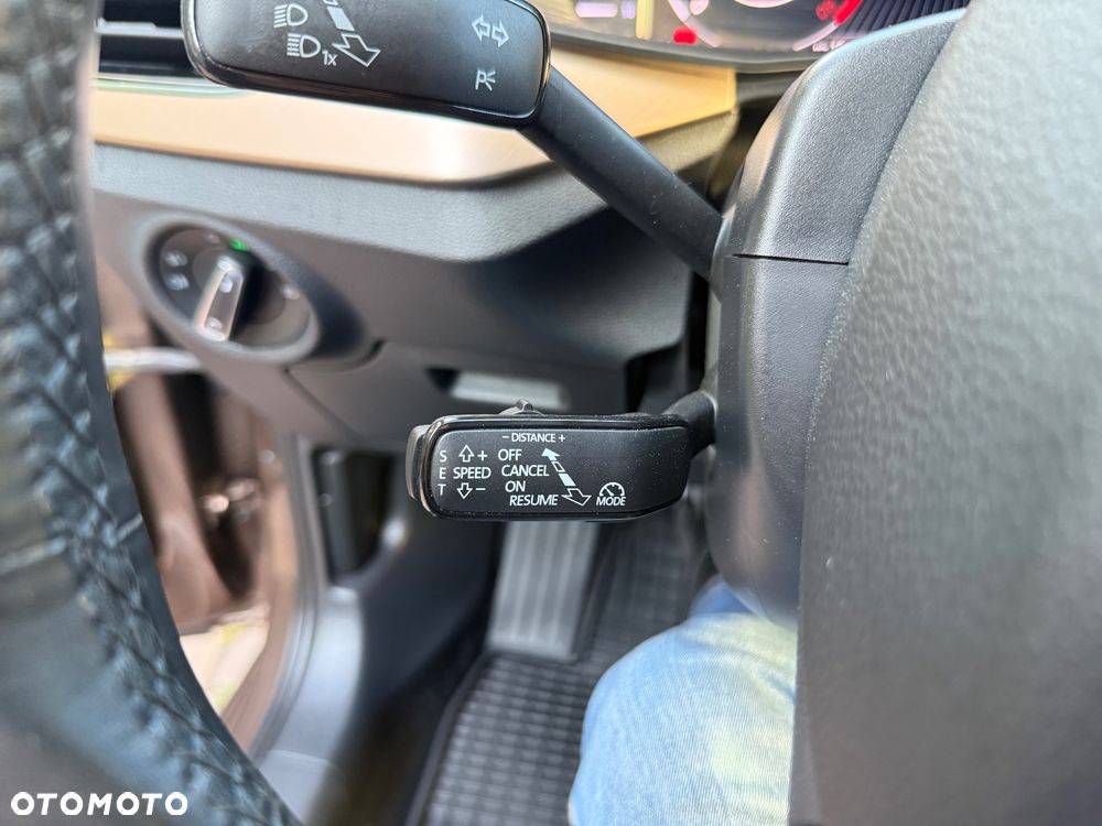 Skoda Kamiq 1.0 TSI Style - 11
