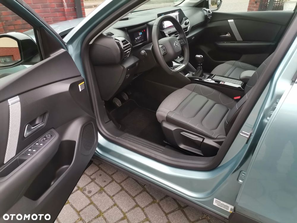 Citroën C4 PureTech 130 Stop&Start SHINE - 15