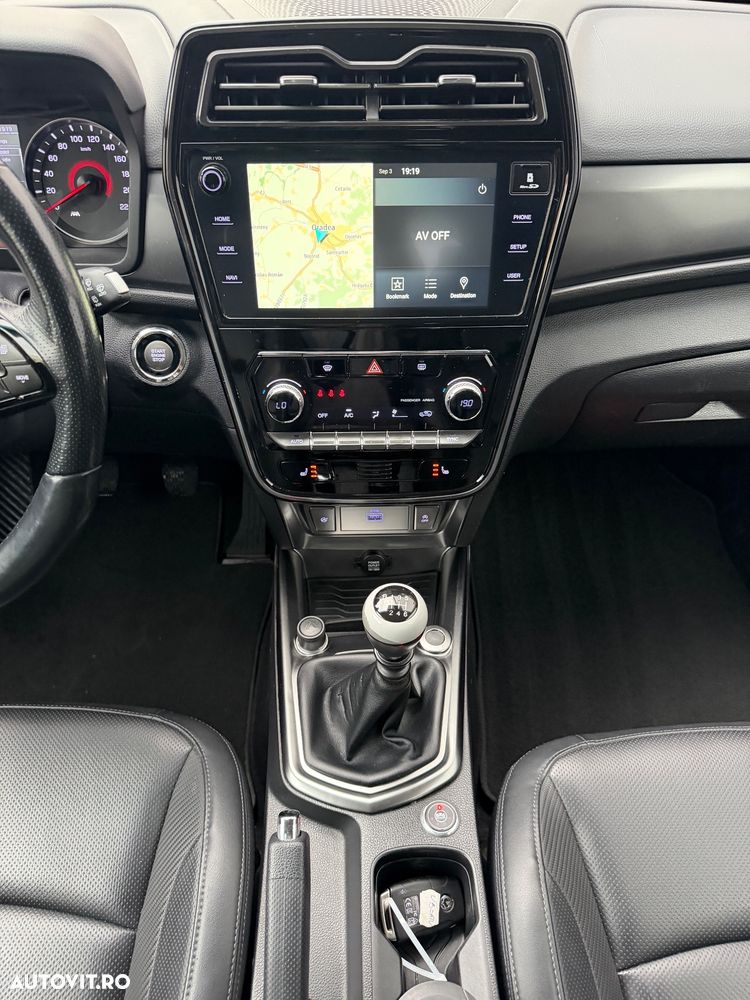 SsangYong Tivoli - 22