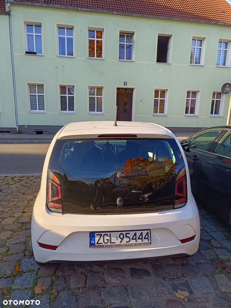 Volkswagen up! - 5