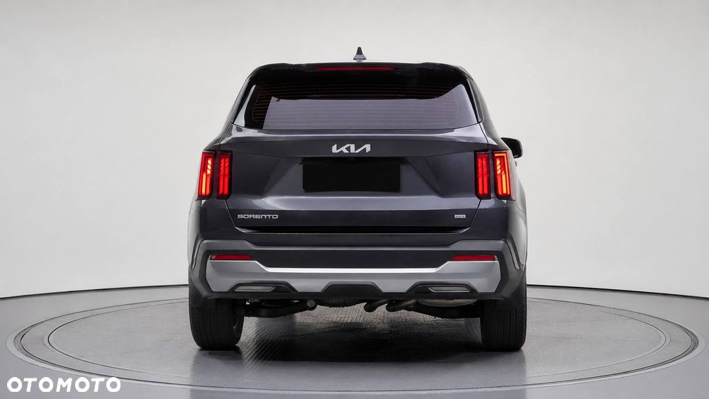 Kia Sorento - 4