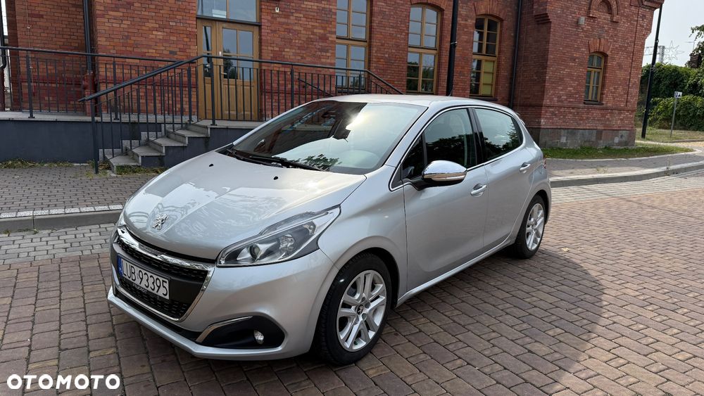 Peugeot 208 1.6 BlueHDi Allure S&S - 1
