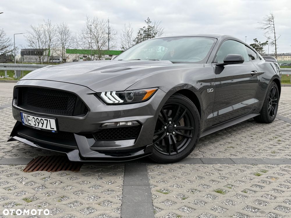 Ford Mustang 5.0 V8 GT - 2