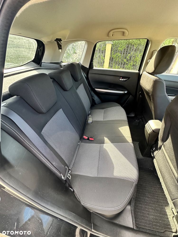Suzuki Vitara - 10