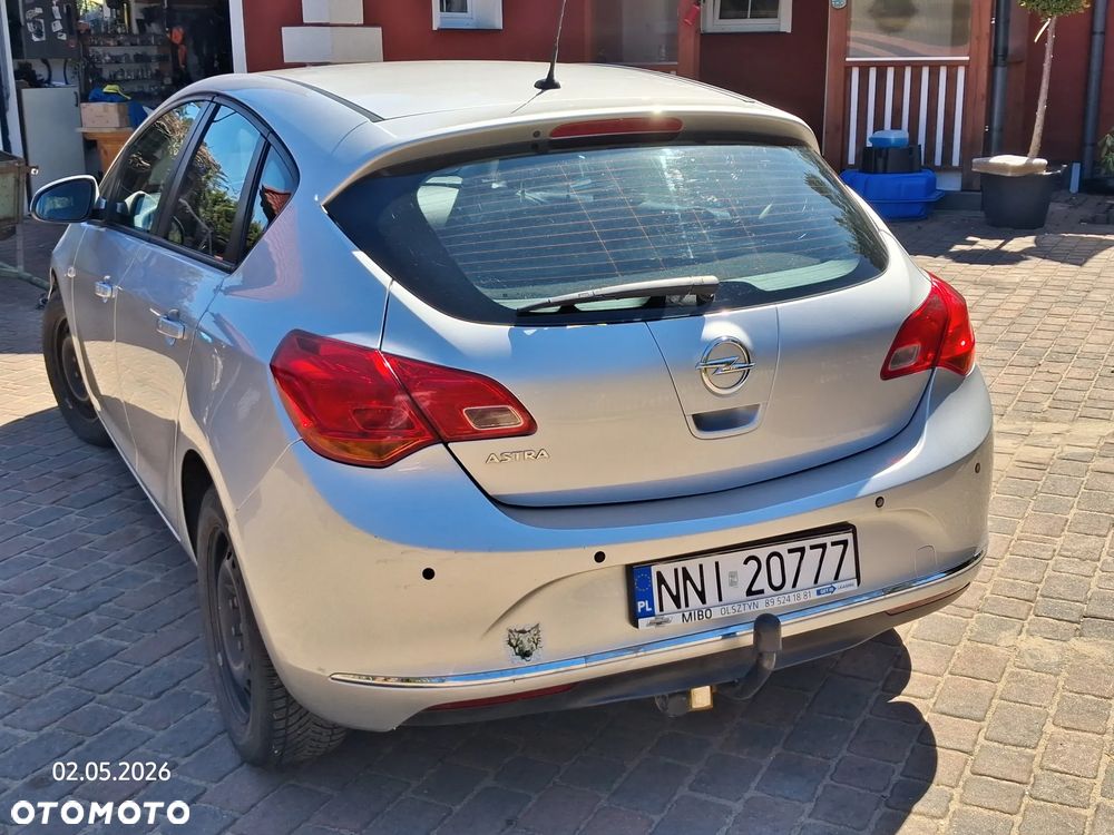 Opel Astra 1.6 - 4