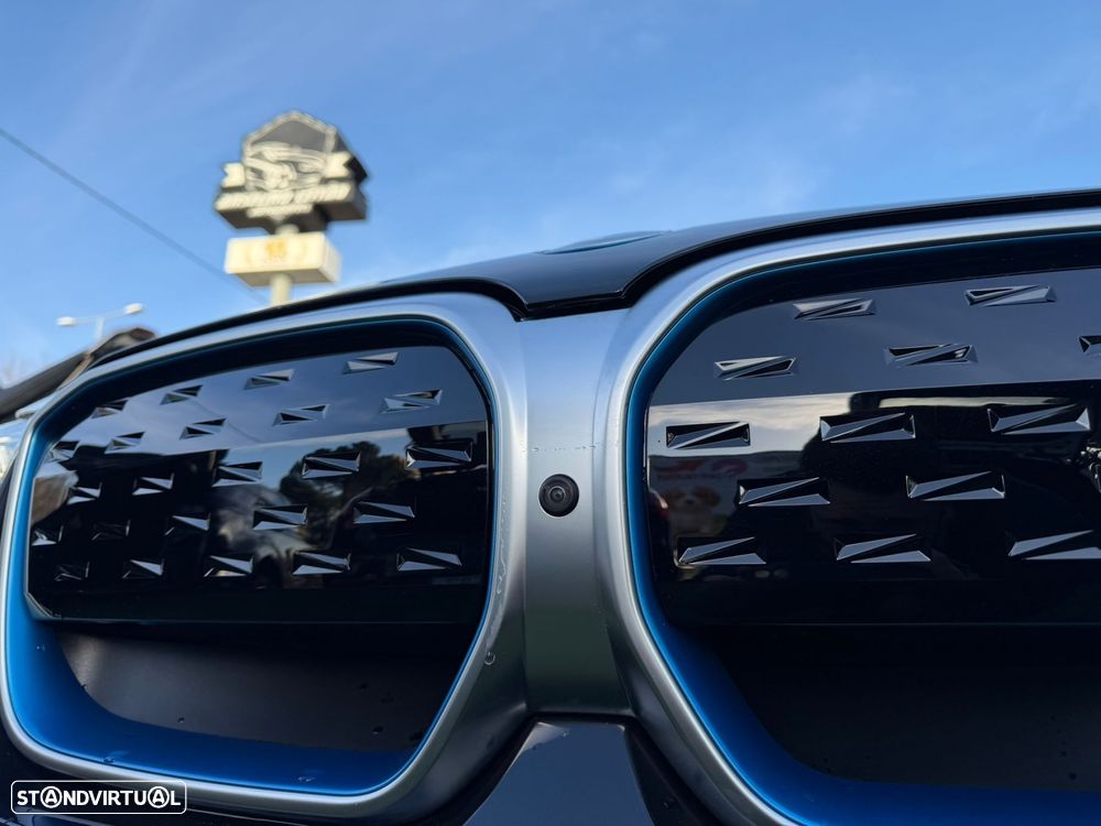 BMW iX3 M Sport Impressive - 6