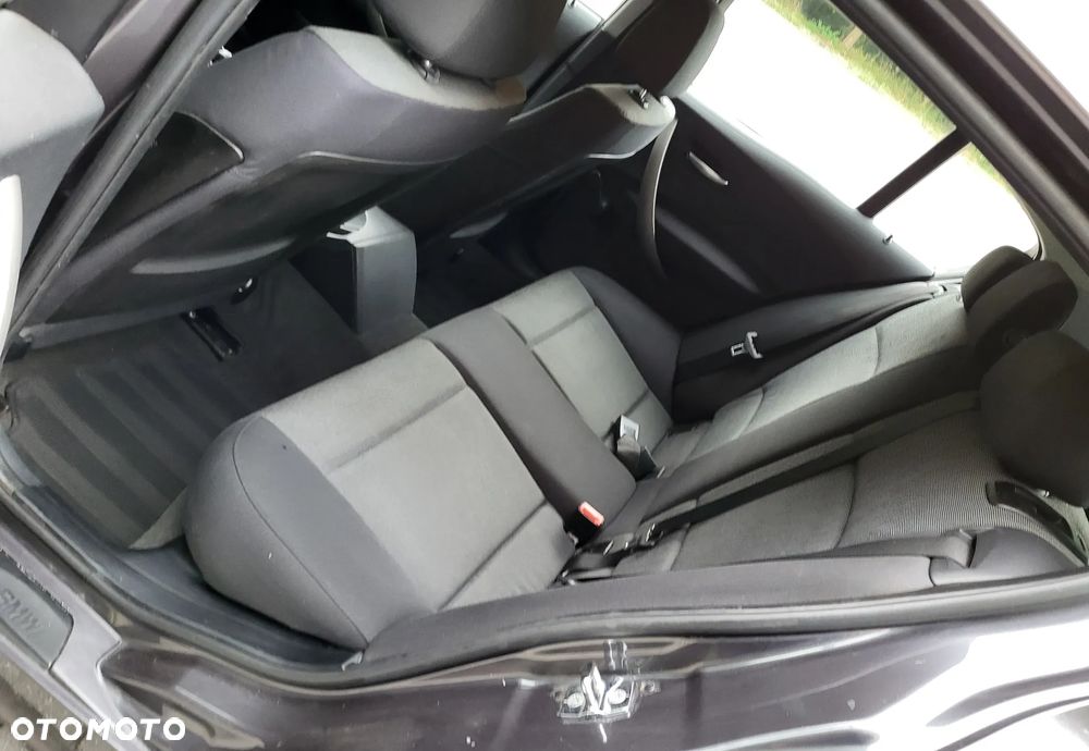 BMW Seria 1 116i - 12