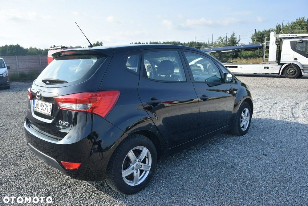 Hyundai ix20 1.4 Classic - 12