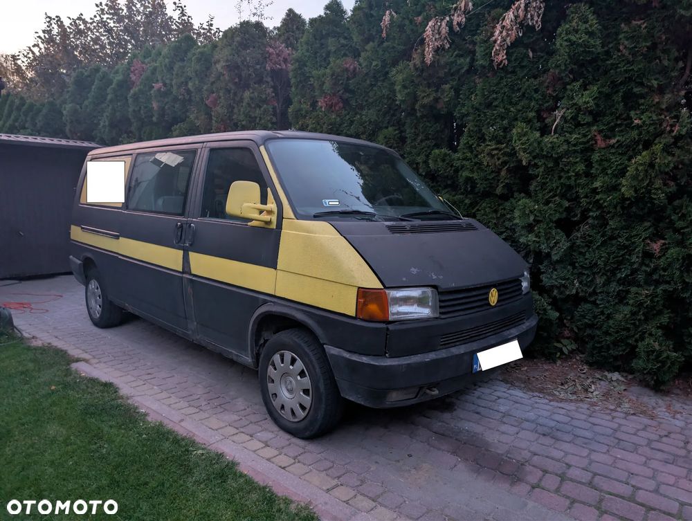 Volkswagen Transporter - 1