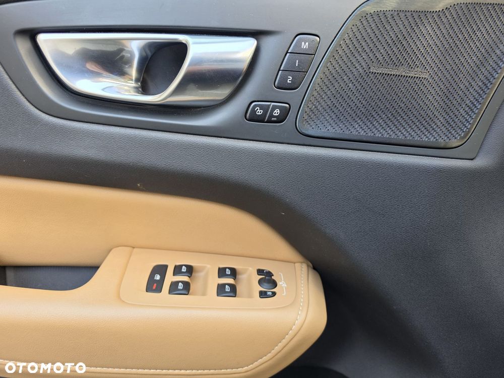 Volvo XC 60 - 7