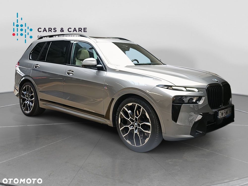 BMW X7 - 25