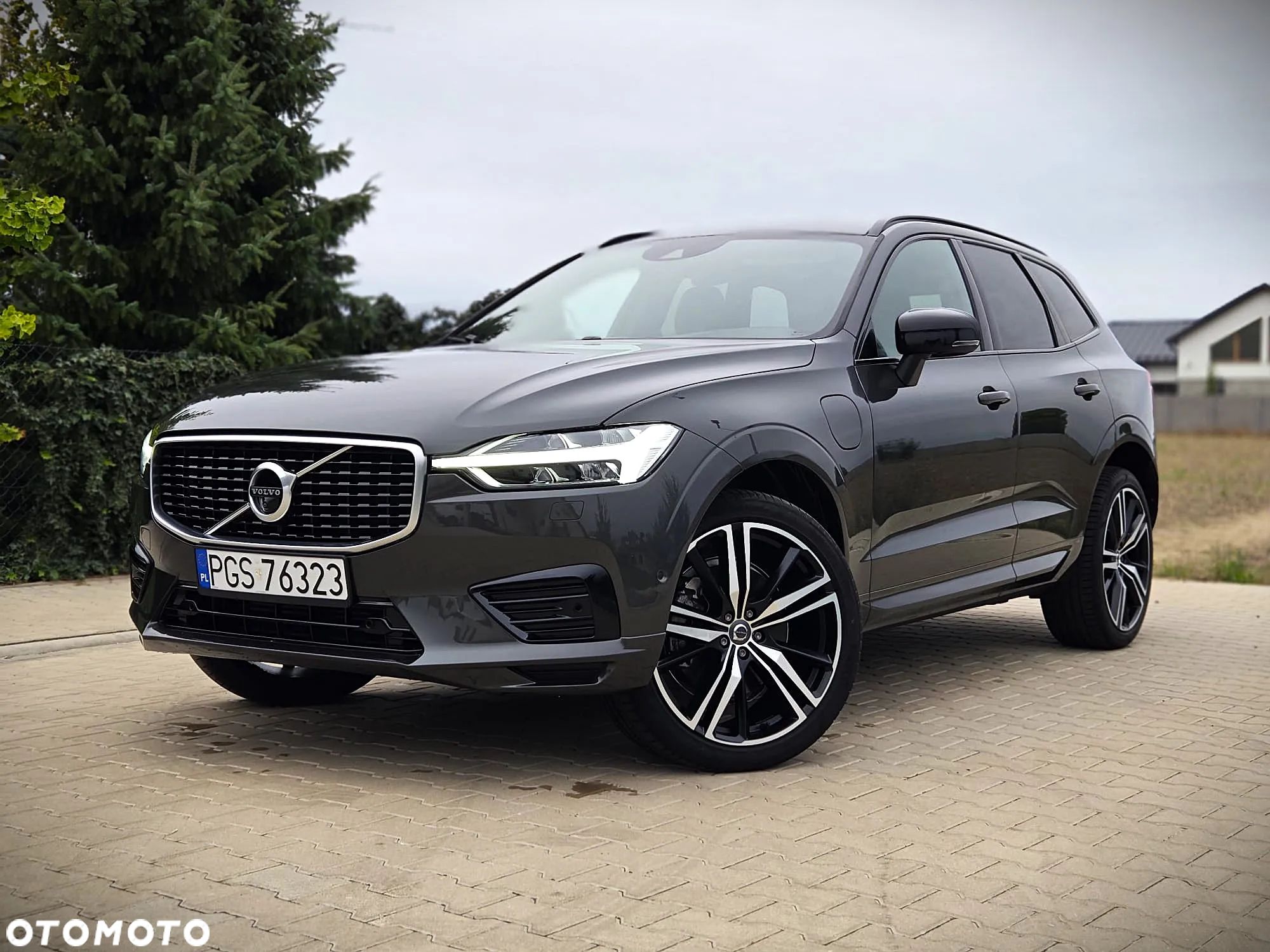 Volvo XC 60 T8 Twin Engine AWD Geartronic RDesign - 1