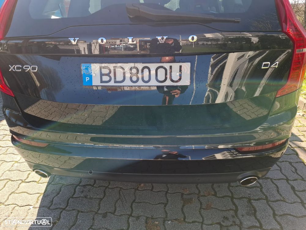 Volvo XC 90 2.0 D4 Momentum - 21