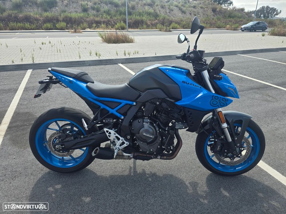 Suzuki GSX 8S - Extras - 2
