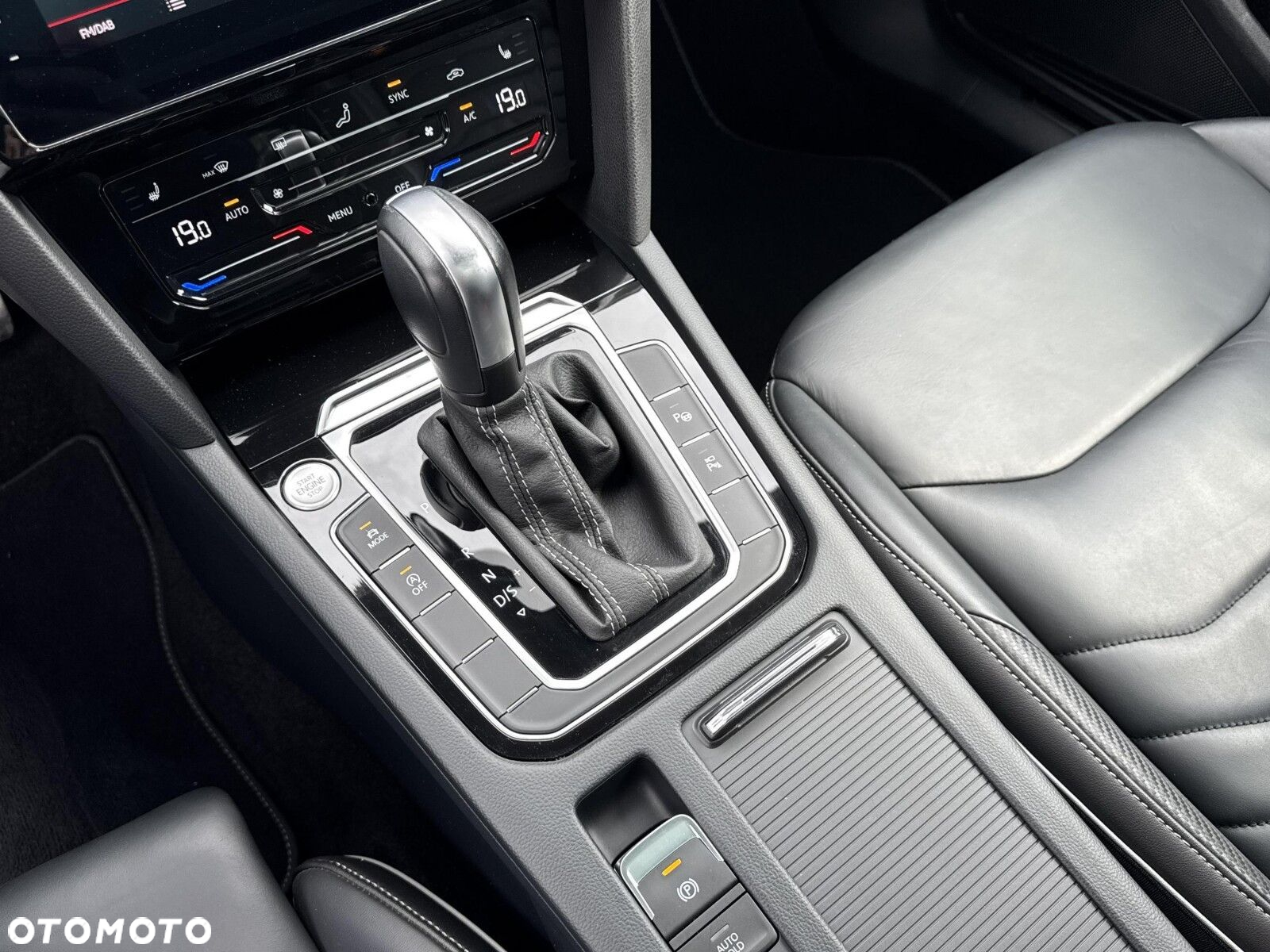 Volkswagen Arteon 2.0 TSI R-Line DSG - 21