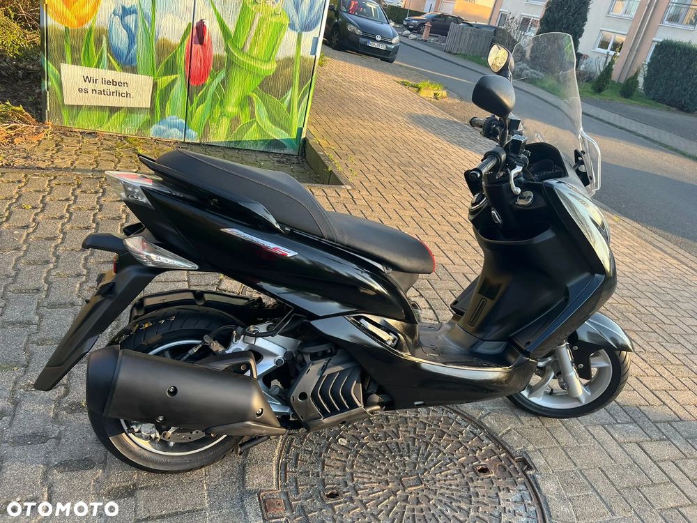 Yamaha Majesty - 6