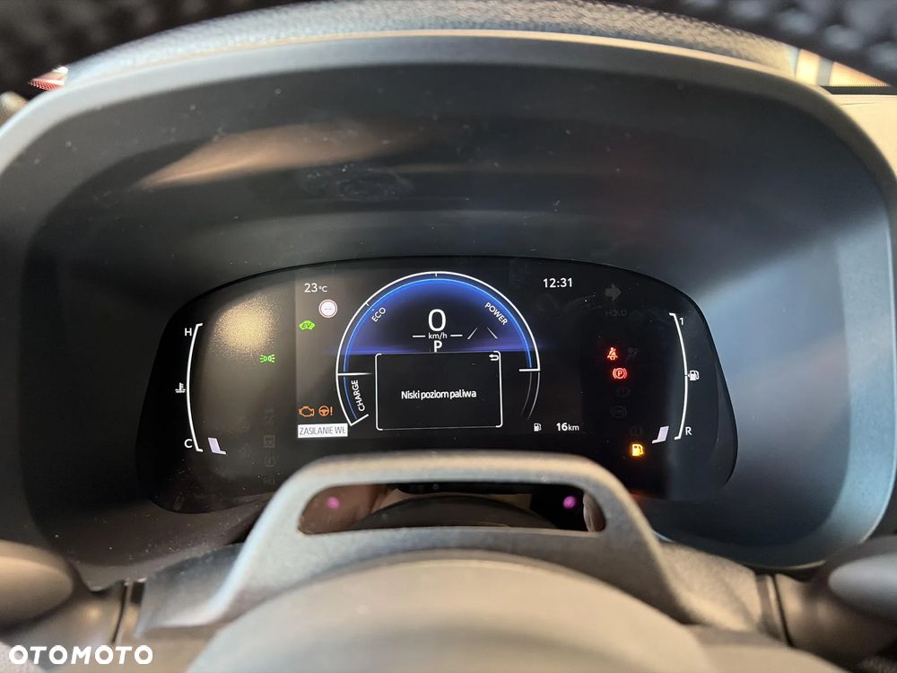 Toyota Aygo X Hybrid 1.5 Style e-CVT - 17