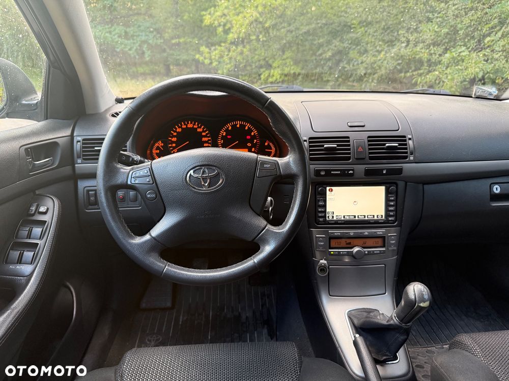Toyota Avensis 2.0 VVT-i Sol plus - 8