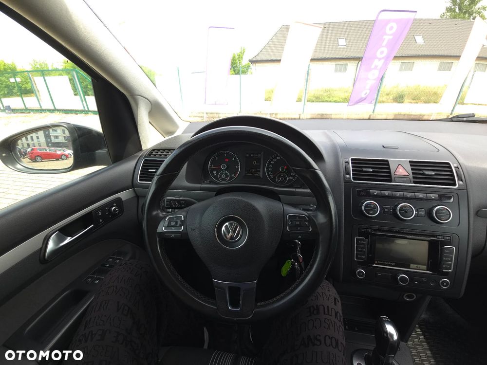 Volkswagen Touran 1.6 TDI DPF BlueMotion Technology DSG MATCH - 32