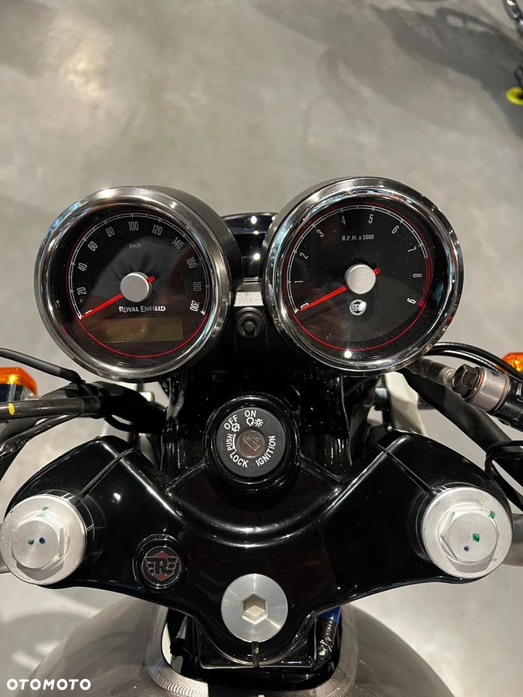 Royal Enfield Continental - 6