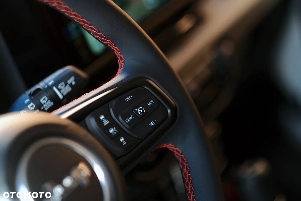 Jeep Wrangler - 21