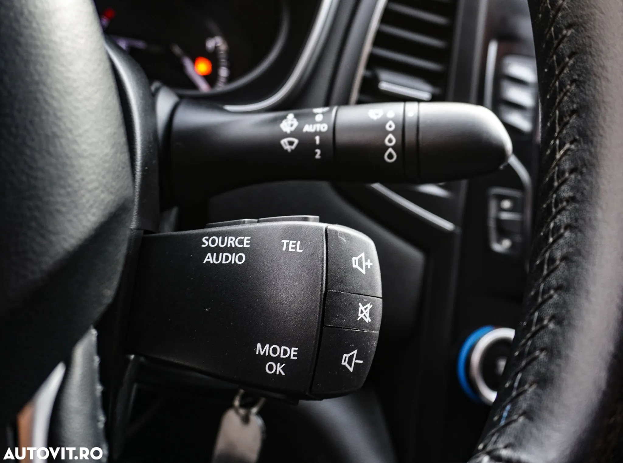 Renault Megane TCe 140 EDC GPF Intens - 30