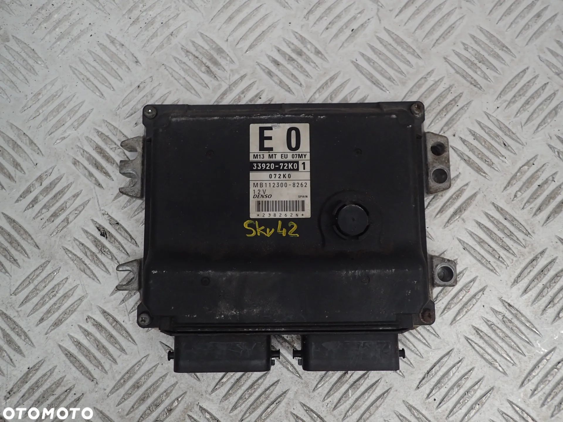 SUZUKI SWIFT MK6 KOMPUTER STEROWNIK 33920-72K0 - 1