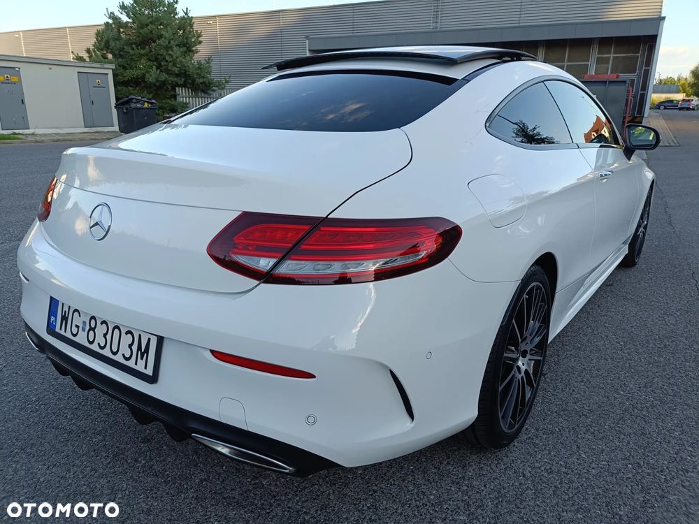 Mercedes-Benz Klasa C 200 4MATIC 9G-TRONIC - 9