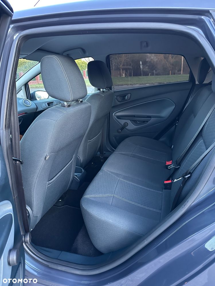 Ford Fiesta 1.25 Viva - 35