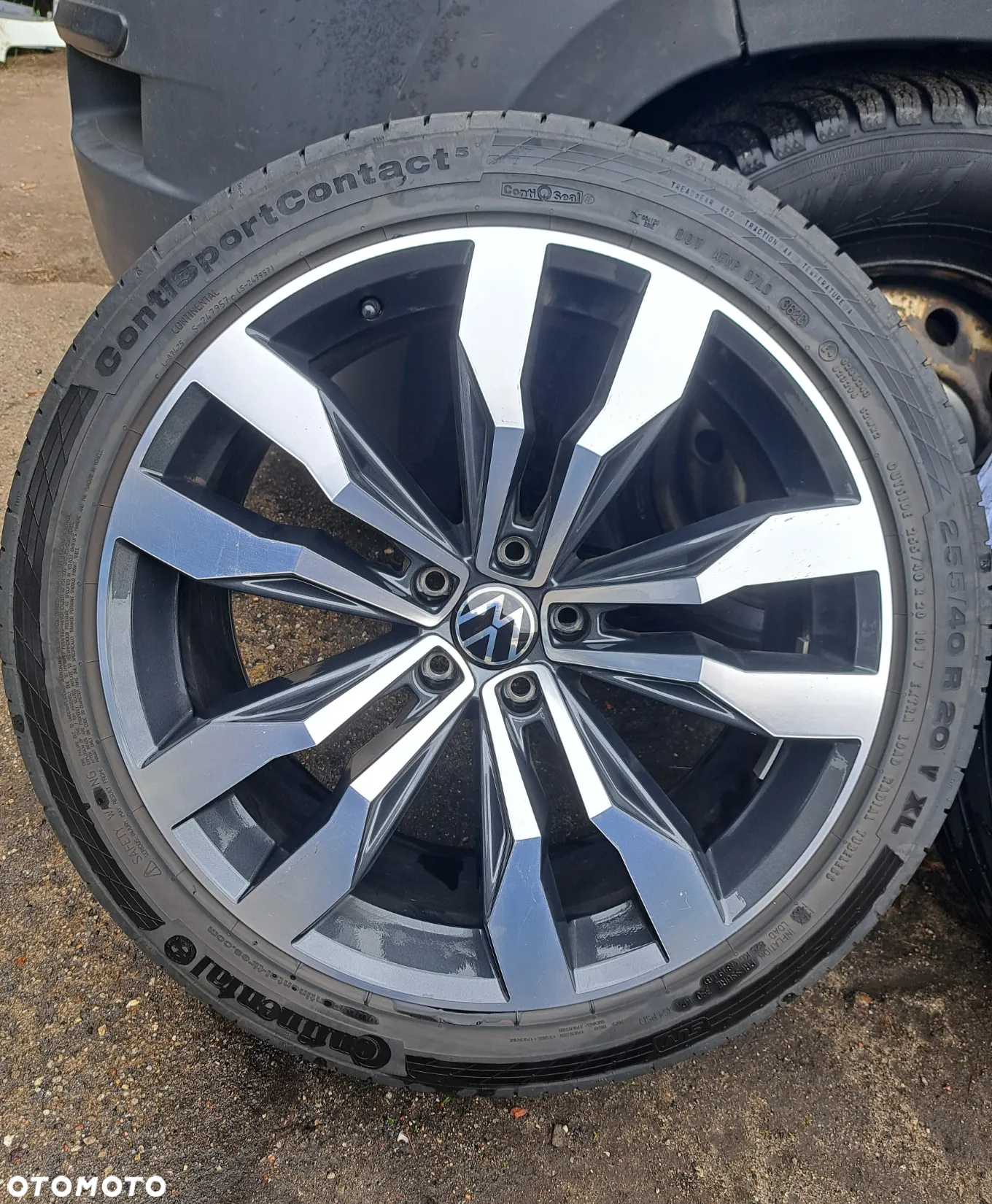 Felgi Aluminiowe Volkswagen Tiguan II 20 Cali 8.5Jx20H2 ET 38 5NA601025G - 3